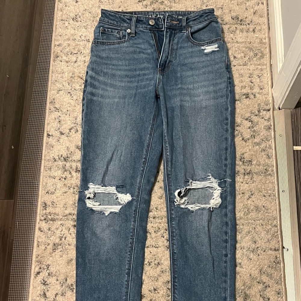 American Eagle Medium Wash Mom Jeans